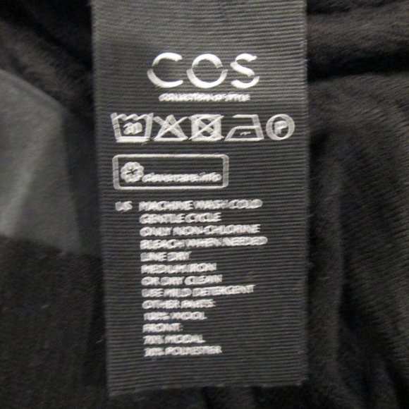 COS Contrast Fabric Wool / Modal Long Sleeve - Picture 6 of 6